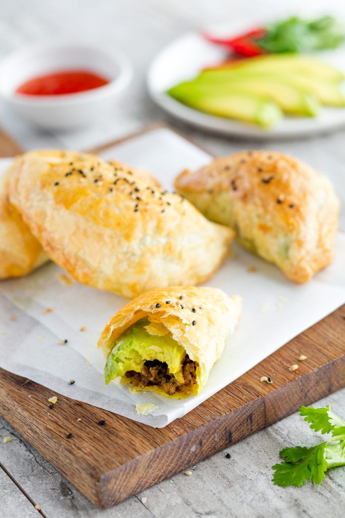 Curry puffs with avocado