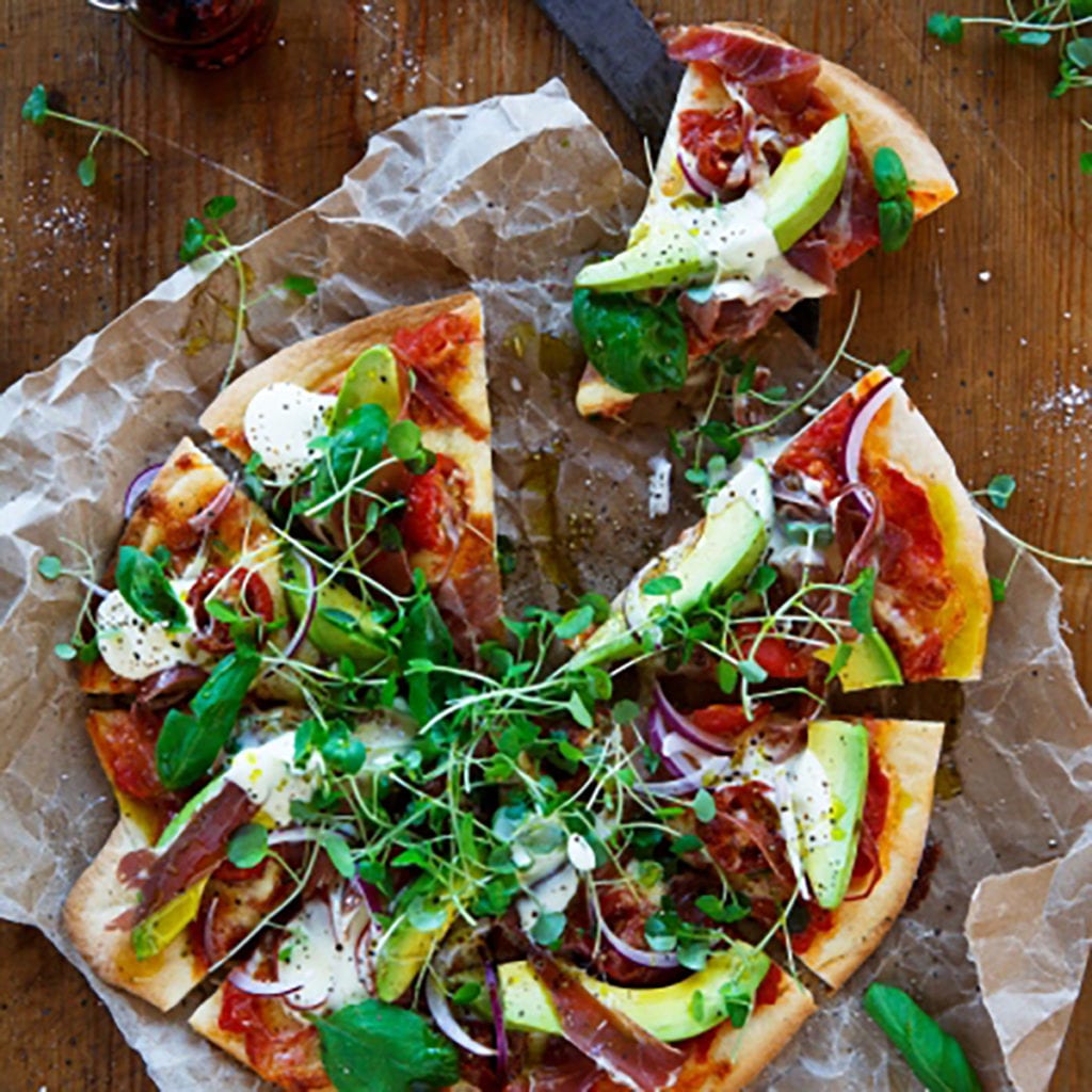 Avocado and Proscuita Pizza