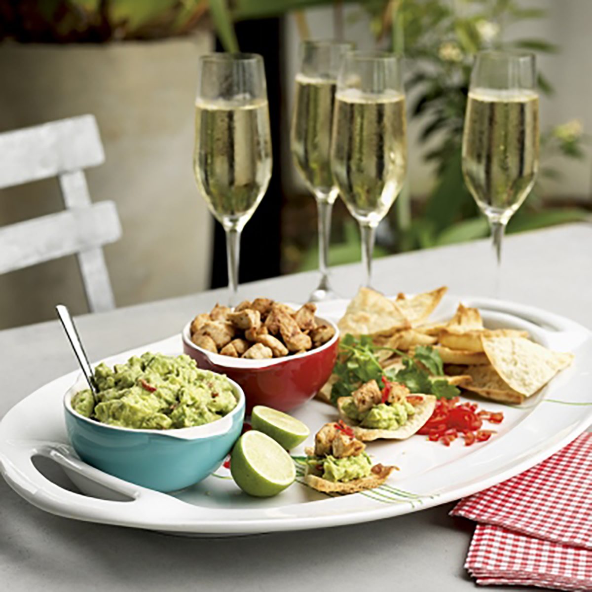 Zesty Guacamole with Mexican Chicken - New Zealand Avocado