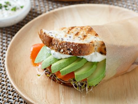 Avocado sandwich