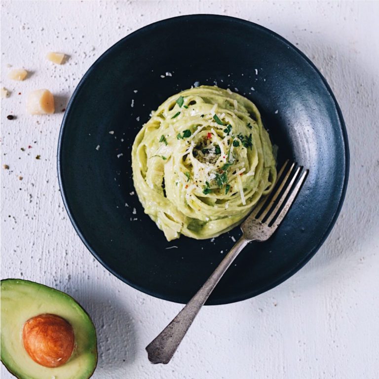 Creamy Fettuccine Avocado Pasta