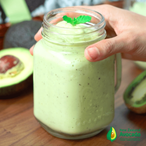 Avocado Kiwi Smoothie