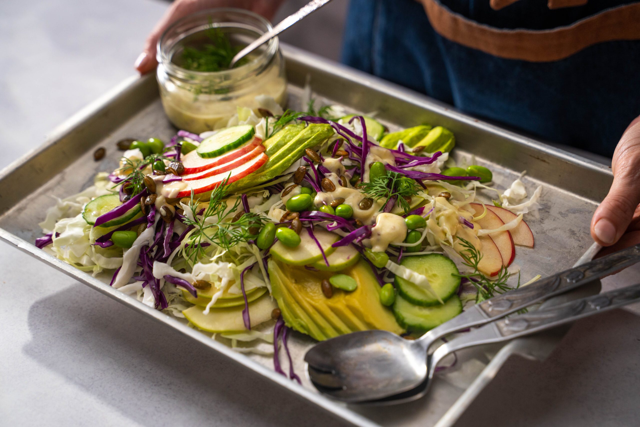 Cabbage salad with apple & avocado